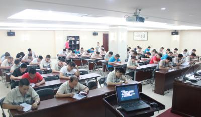 长卷卷云日边来 执笔淡然慷而慨 ——记合肥jinnianhui金年会首页杰出班组长学习考核